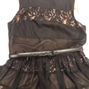 Jessica Simpson Black Sleeveless Lace Dress Size 6